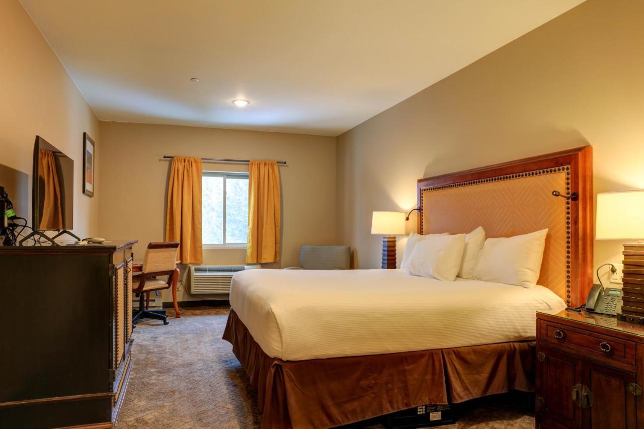 Wagon Wheel Hotel Запад Йеллоустон Экстерьер фото